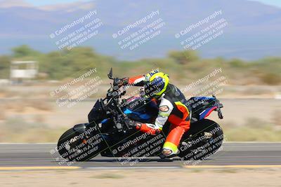 media/Oct-01-2023-SoCal Trackdays (Sun) [[4c570cc352]]/Turn 15 Inside (140pm)/